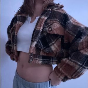 cropped f21 plaid jacket